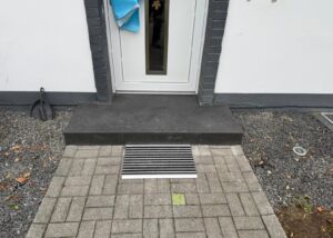 Eingangsstufe aus Naturstein MG-Odenkirchen